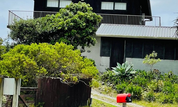 Te Akau Apartamento | Cosy retreat overlooking the dune sanctuary