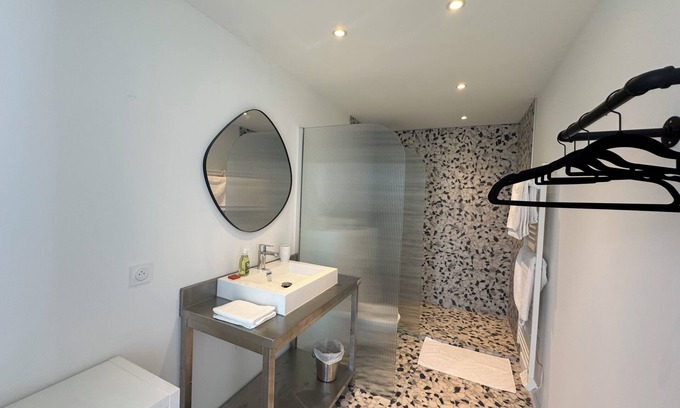 Le Bouscat Apartamento | Cosy Room 1