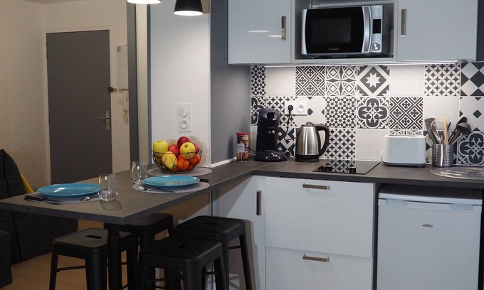 Dijon Apartamento | Cozy studio 5 minutes from the station