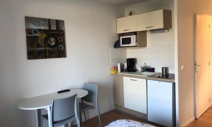 Saint-Gatien-des-Bois Apartamento | Cosy studio ac pool near Honfleur - 10 min