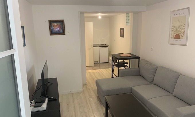 Les Mureaux Apartamento | Cosy studio near Les Mureaux train station