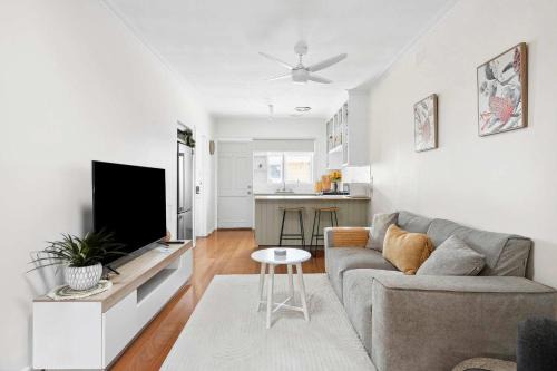 Geelong West Casa | Cosy Townhouse in the Heart of Geelong West