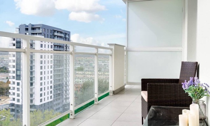 Przymorze Apartamento | Cosy Two bedroom apartment with stunning city view