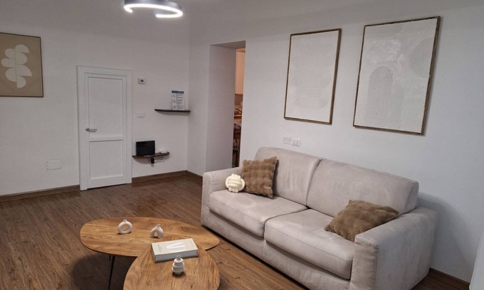 Nova Milanese Apartamento | Cosy two-room apartment 14 km from Milan (COZY CORNER)
