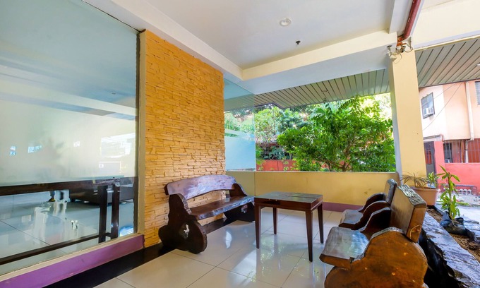 Las Pinas Hotel | Cote D' Azure