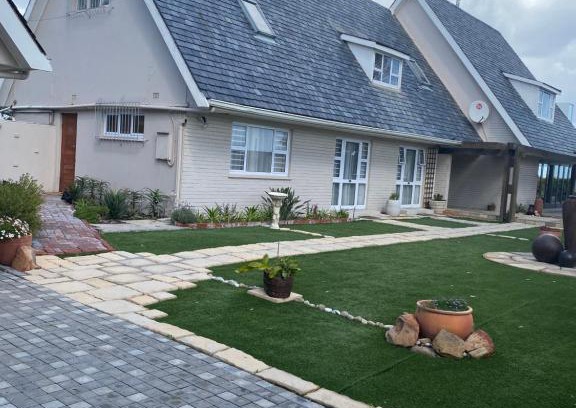 Milnerton Cama Y Desayuno | Cotswold House Residence