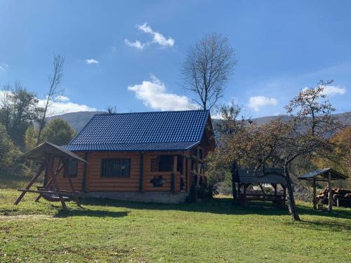 Soymy Hotel | Cottage Лісовий