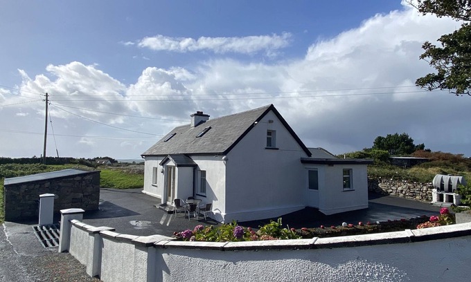 Carna Cabaña | Cottage 397 - Carna - sleeps 4 guests in 3 bedrooms