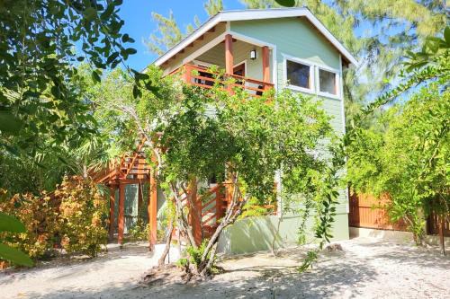 Caye Caulker Casa | Cottage 4 at Island Pearl Gold Standard Certified