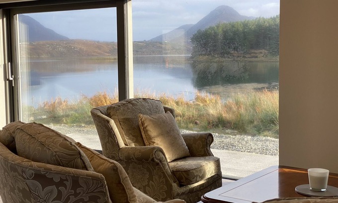 Connemara Cabaña | Cottage 421 - Letterfrack - sleeps 4 guests in 2 bedrooms