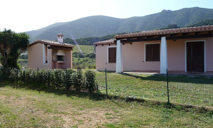 Tertenia Casa | VILLA INDEPENDIENTE CON VISTA A 500MT DE UNA PEQUEÑA PLAYA MULTIPLES (6/8 plazas)