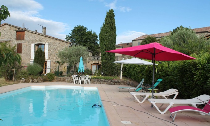 Payzac Casa | Casa rural 6 personas, 3 estrellas con piscina en Ardèche Sur