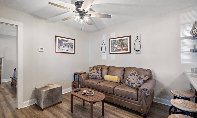 Ridgeland Cabaña | Cottage 7 - Last Resort