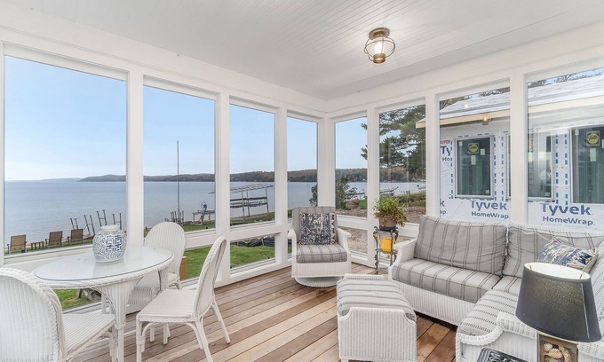 Beulah Cabaña | Cottage + Apt w/Prime Location on Crystal Lake, Deck, 2 Grills, 2 Kitchens, WiFi