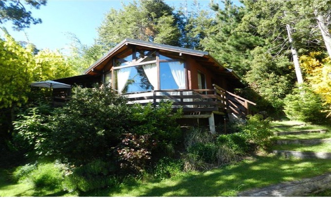 San Carlos de Bariloche Casa | Casa de campo con lago privado con el Nahuel Huapi