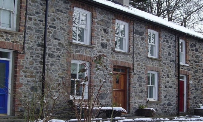 Llanwrtyd Wells Cabaña | Rural-Baño Privado-Bronfelin