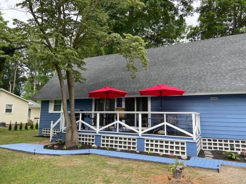 Rehoboth Beach Casa | Cottage by the bay, sleeps 8 near Rehoboth beach