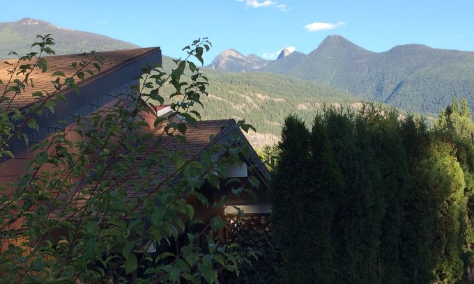 Kaslo Cabaña | Cottage By the River