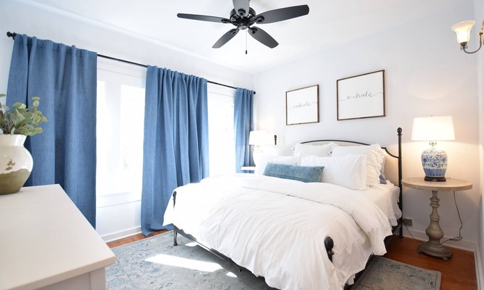 Kerrville Cabaña | Suite Sunrise River