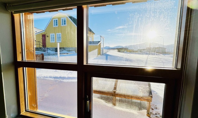 Hellissandur Cabaña | Cottage by the sea in fishing village West of Iceland.