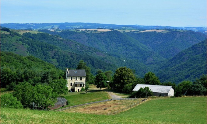 Grand-Vabre Otro | Cottage capacidad para 12 personas para las vacaciones de convivencia