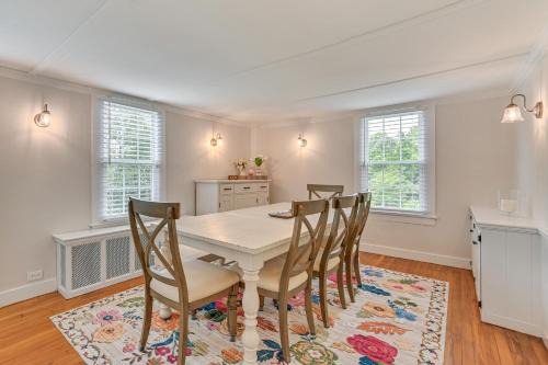 East Haddam Casa | Cottage-Chic Retreat Less Than 1 Mi to Connecticut River!