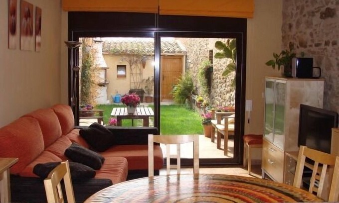 Ullastret Cabaña | Casa rural el Pati de Can Vilà en el Baix Empordà
