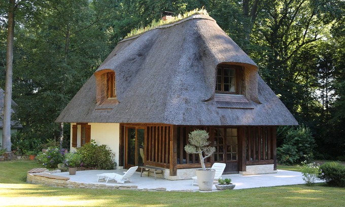 Saint-Gatien-des-Bois Casa | Cottage in a forest estate 15 min from the sea