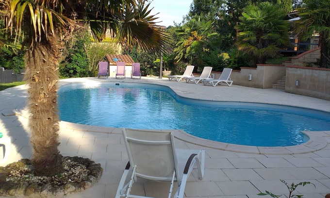 Cezan Casa | Cottage en hermosa casa de campo restaurada, en el campo. Piscina, cocina pro ...