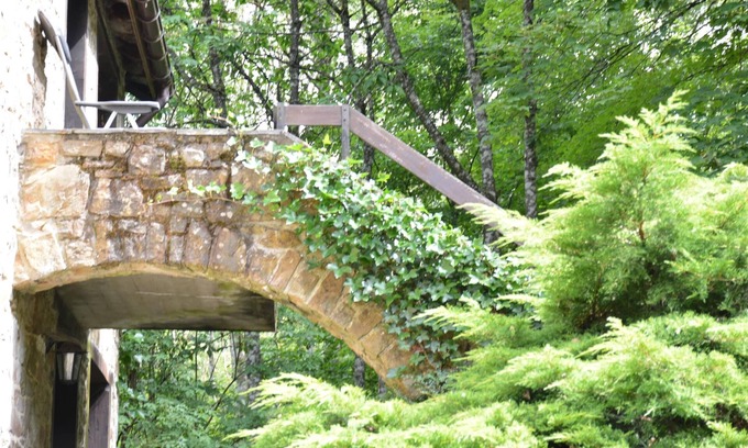 Harre Cabaña | Cottage in the Heart of the Ardennes Woods