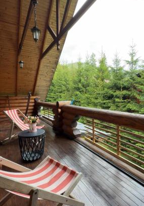 Bukovel Apartamento | Cottage Lavanda окремий котедж з каміном
