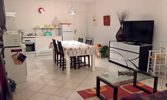 Sorrus Casa | Casa rural "Le Petit Hortensia" con terraza, cerca de Montreuil sur Mer