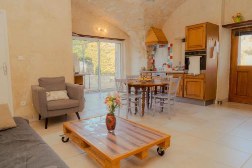 Mirabel-et-Blacons Casa | Cottage Lucien - La Souche Fleurie