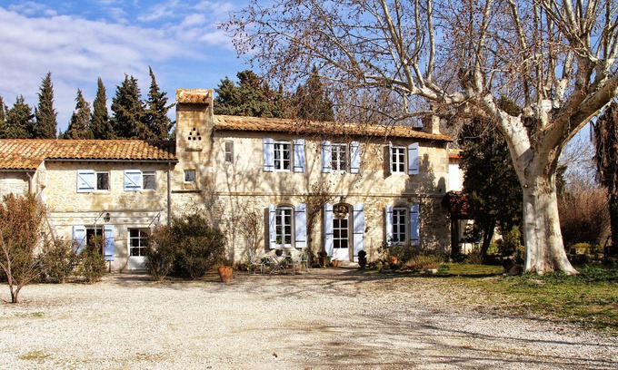 Arles Cabaña | Casa rural de la Treille de Mas Médaille