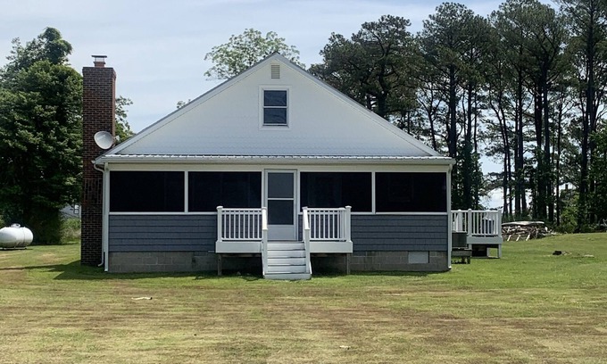 Fishing Creek Casa | Cottage on the Bay
