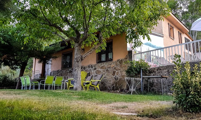 El Tiemblo Cabaña | Casa rural Pajaro Pi (antiguo Don Burguillo) para 8 personas
