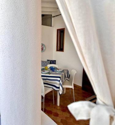 Vulcano Porto Apartamento | Cottage Pia