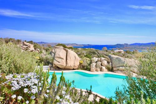 Punta Sardegna Casa | COTTAGE SMERALDA by KlabHouse-Jacuzzi&SeaView