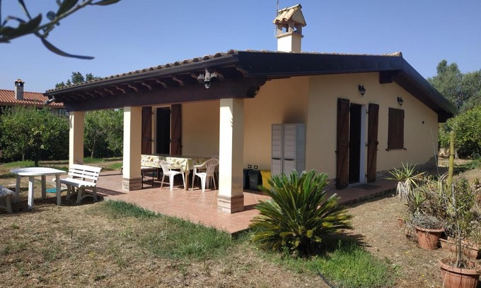 Iglesias Casa | COTTAGE SU MERTI country