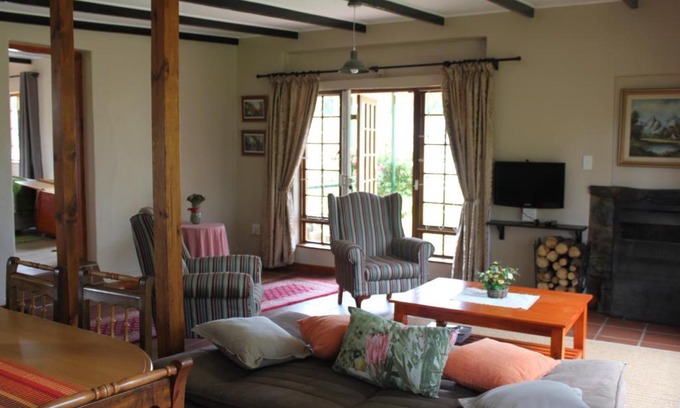Dullstroom Chalet De Esquí | Cottage Suikerbekkie