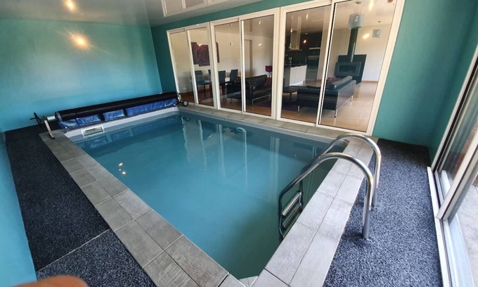 Plesidy Casa | Casita de campo "Villa Rosalie" con terraza privada y Wi-Fi