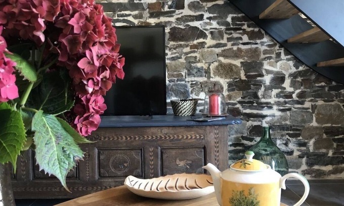 Cherrueix Cabaña | Casa rural con piscina climatizada en la bahía de Mont St Michel a 500 m de la orilla.