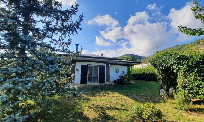 Sezze Casa | Cottage with large garden, beautiful medieval villages a few km!Pets allowed