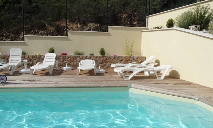 Alata Casa | Casa de campo con vistas panorámicas del golfo de Ajaccio y cerca de las playas