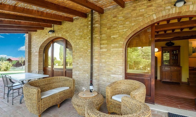 Ponte di Gabbiano Cabaña | Acogedora casa de vacaciones cerca de Siena con piscina privada y jardín
