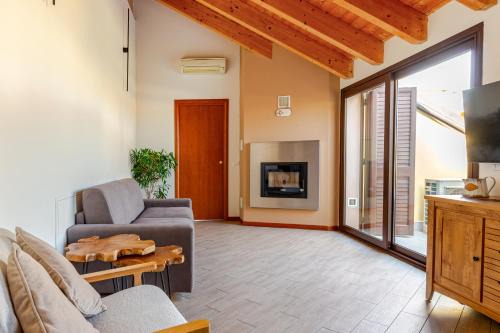 Busto Arsizio Apartamento | [Cotton Flower} Attico 15 minuti da Malpensa MXP