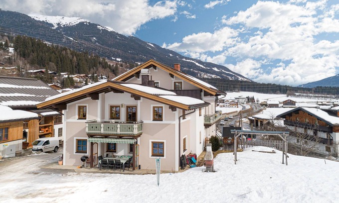 Schonbach Apartamento | Country house close to Wildkogel ski area