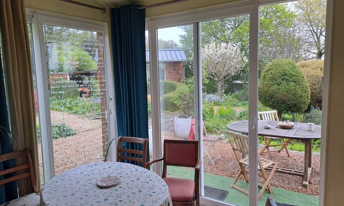 Le Cloitre-Saint-Thegonnec Casa | Country house close to hiking trails