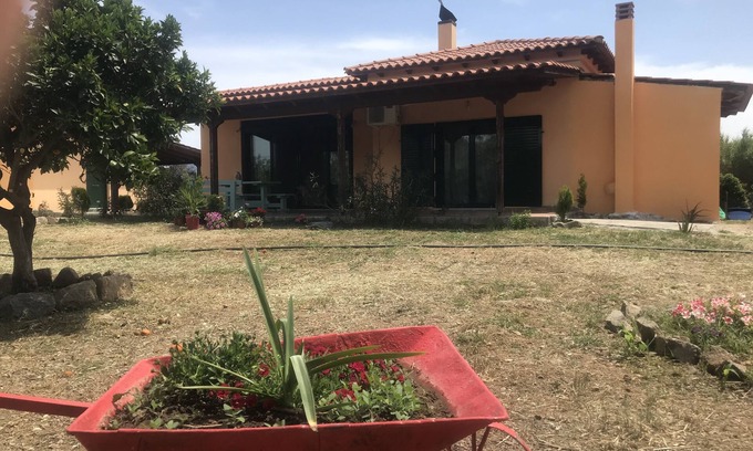 Galatas Casa | COUNTRY HOUSE