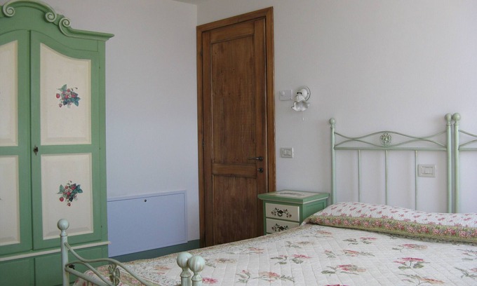 Borso del Grappa Cama Y Desayuno | CLUB DE CAMPO DE CESCO- fresas suites y Calle